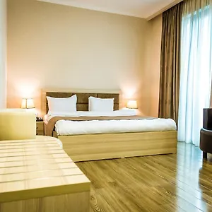 **** Hotel Cherry Garden Georgien
