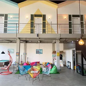  Hostel Hut Indonesien